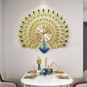 Đồng hồ chim công xòe đuôi vàng